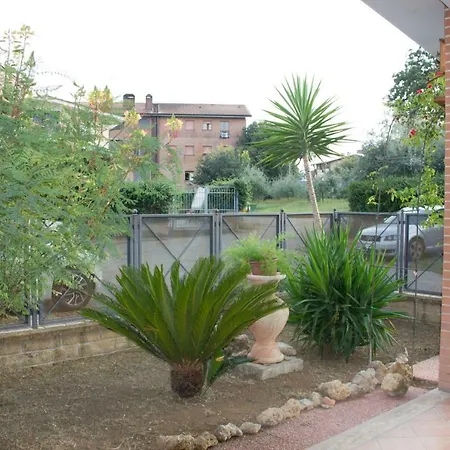 度假居 Monica's *